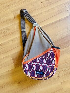 Kavu Crossbody Sling Bag